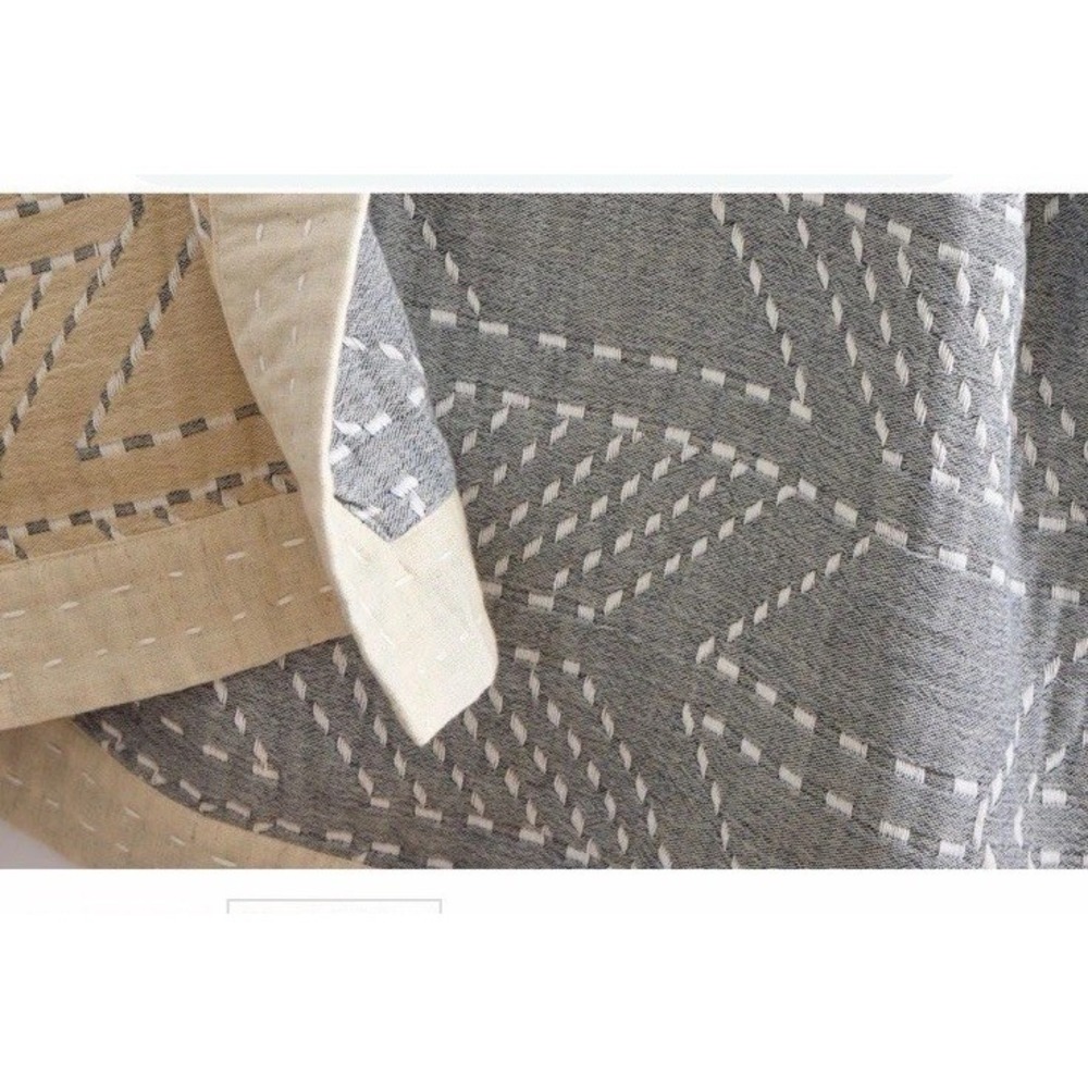 West Elm ORGANIC Cotton & Linen Arrow Blanket F/Q Reversible Grey Beige Quilt - Picture 6 of 10